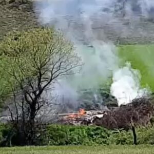 Köy çöplüğünde yangın paniği