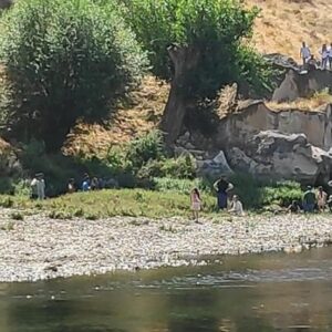 kizilirmaktan can pazari uc gencten birinin durumu agir hxkK4w5r