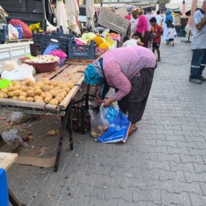 pazara giden osmaniyeli vatandas ben dokulenleri topluyorum param ile alamiyorum AZRHgaPu