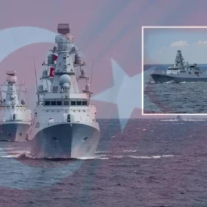 tcg anadolu ve savaronadan gorkemli gecis 8 gemi ve 1 denizaltiyla karadenize acildi vngRBNk2