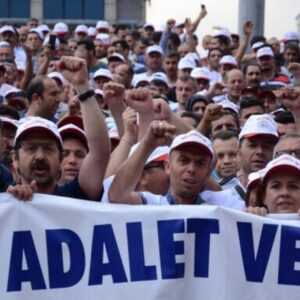 yasak mi anayasal hak mi memurun grev gercegi wWXvFwPB