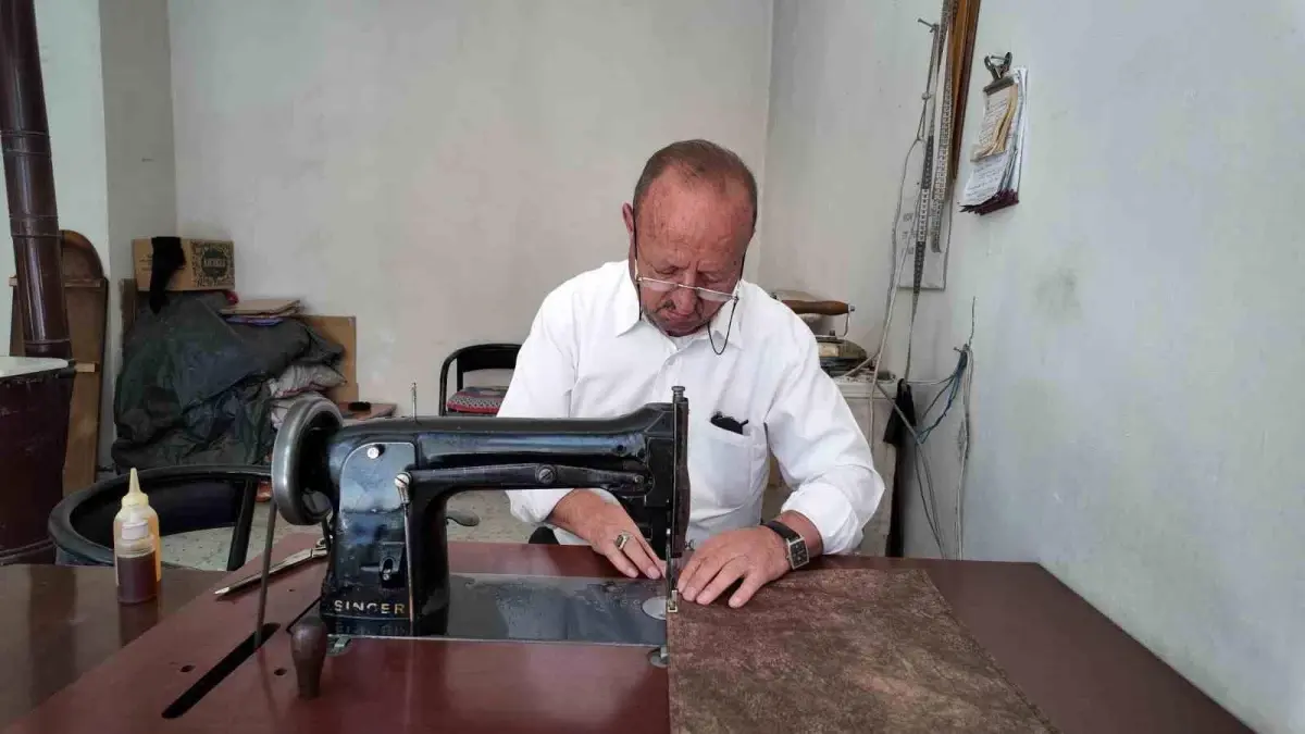 55 yildir terzilik yapiyor q4lmLENC