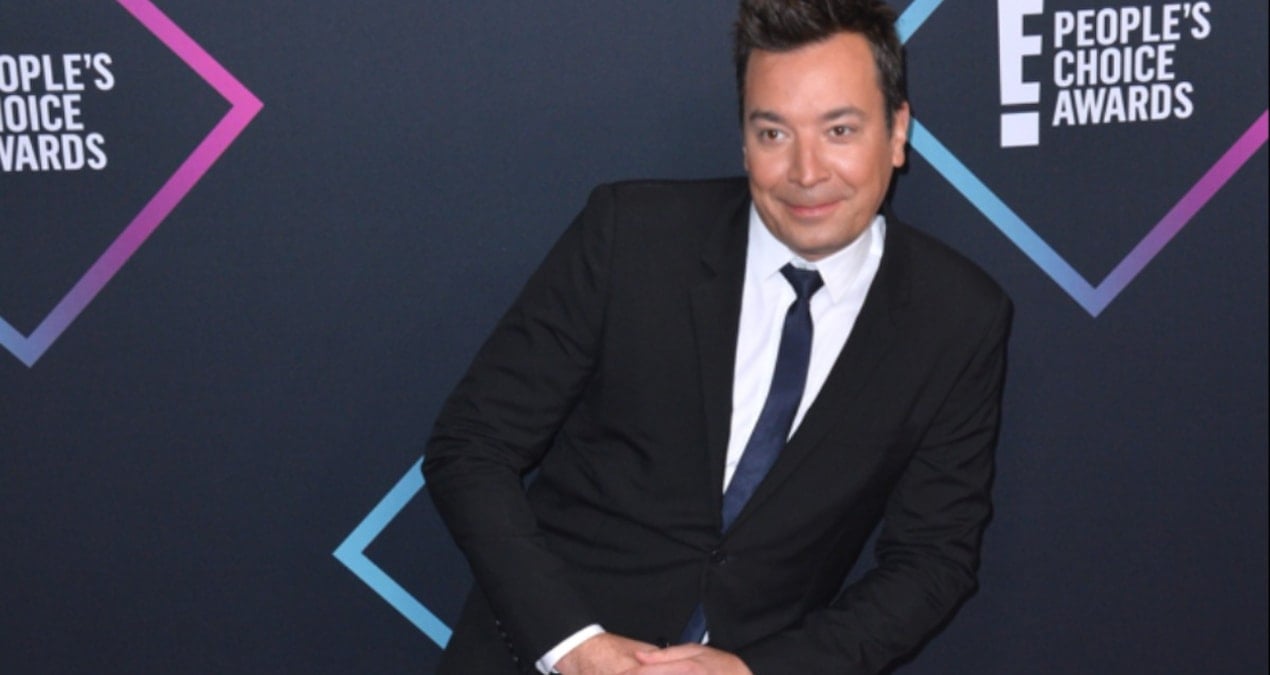 gece kusagi komedyenleri jimmy kimmelin yaninda SacV6kUD