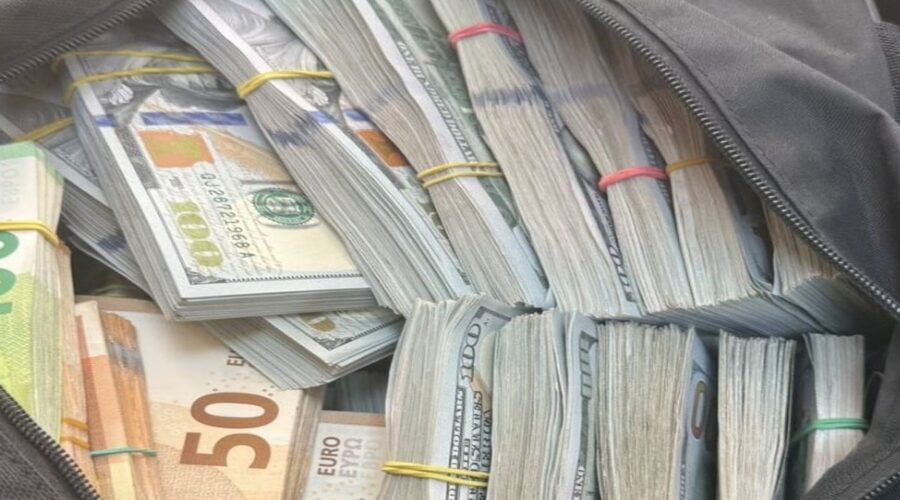 yatirim tutunca hepsi zengin oldu kapis kapis yat ve jet aliyorlar c766ahsy