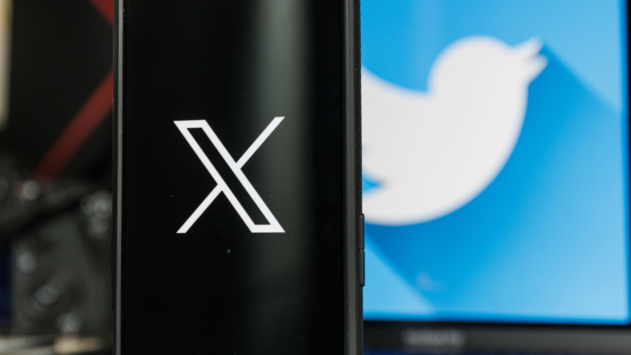 xte milyon dolarlik kimlik satisi basliyor KzrggNjP.jpg