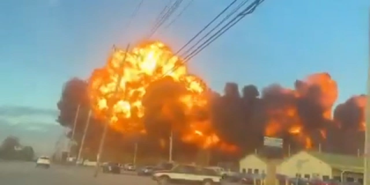 dehset goruntuleri ortaya cikti abdde dusen kargo ucagi alev alev yandi VKwOG1gO.jpg