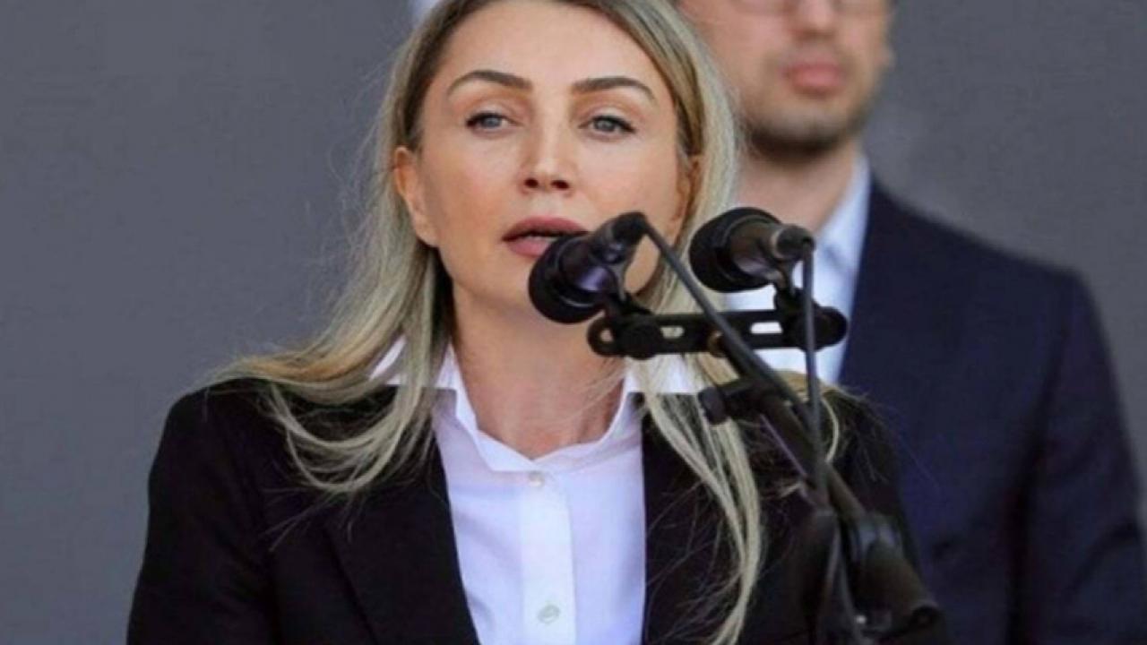 dilek imamoglunun diplomatik pasaportu iptal edildi DLVM2KSW.jpg