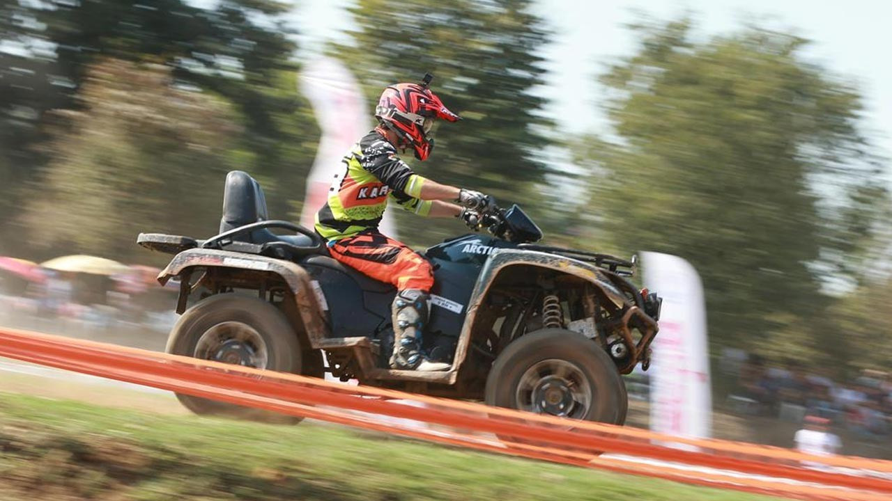 egm duyurdu artik atvlerde kask ve gozluk takmak zorunlu oldu adsrsiFc.jpg